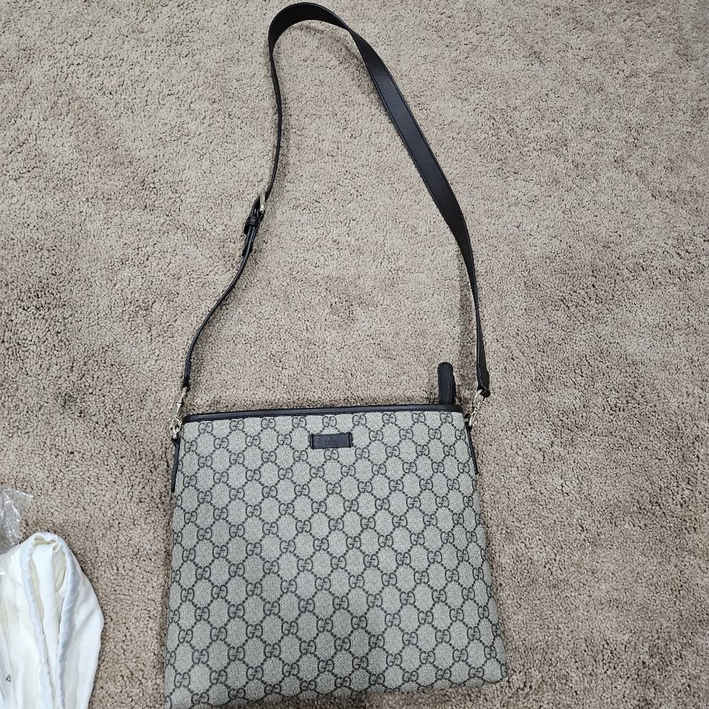 Gucci bag